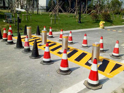 遠(yuǎn)通駕校采購(gòu)路錐路障